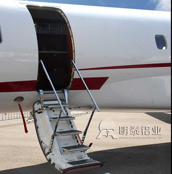 手机福利看片7A04合金用於倉門框