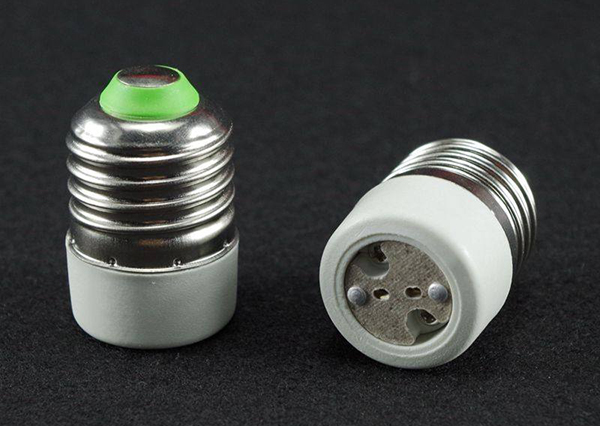 3004手机看片在线免费製作的燈頭